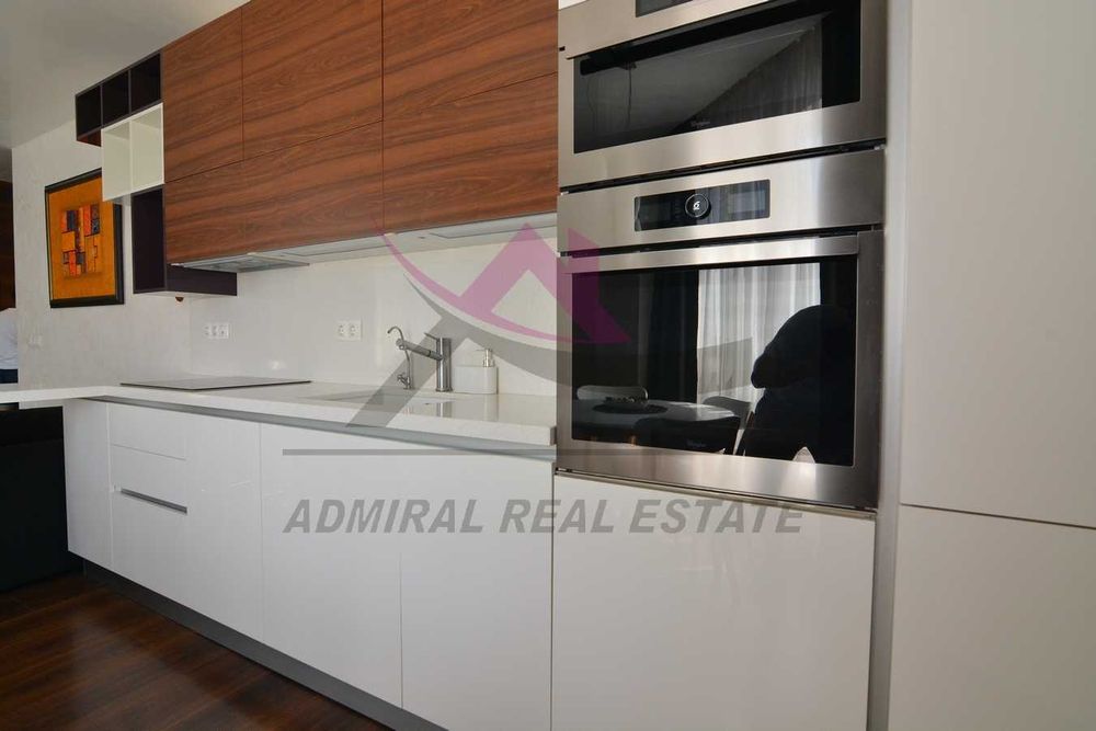 Дава се под наем Двустаен апартамент в Варна, Център - 85 кв.м за 1500 € - Снимка #4