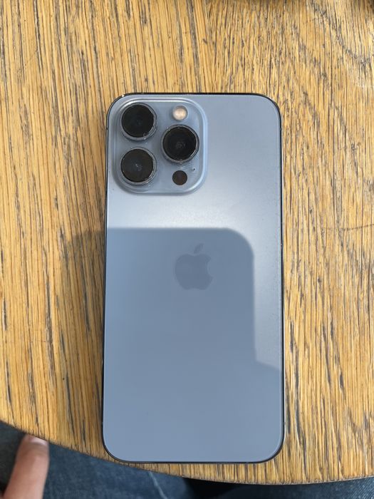 Продается iphone 13 pro, 128gb, аккумулятор 83%