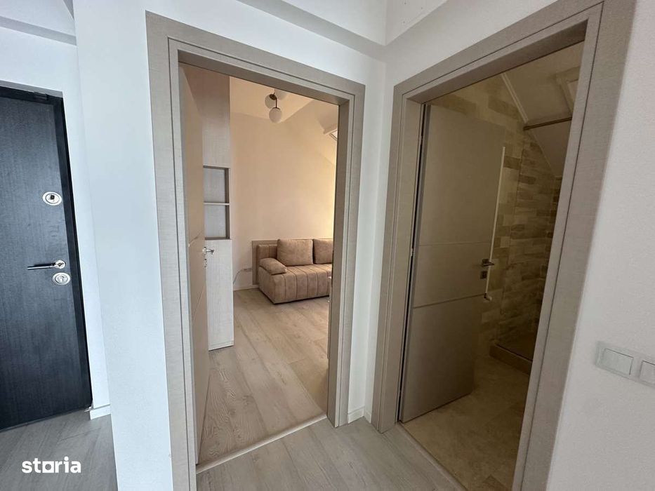 Apartament premium 3 camere PRIMA INCHIRIERE cu terasă, anexe, parcare