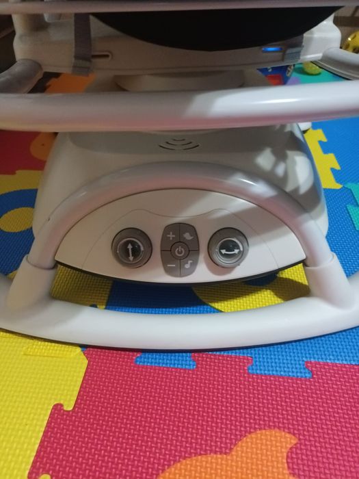 Balansoar electric Joie