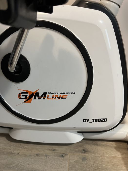 GYMLINE GY-70020 (bicicletă indoor / trainer), perfect funcțională.