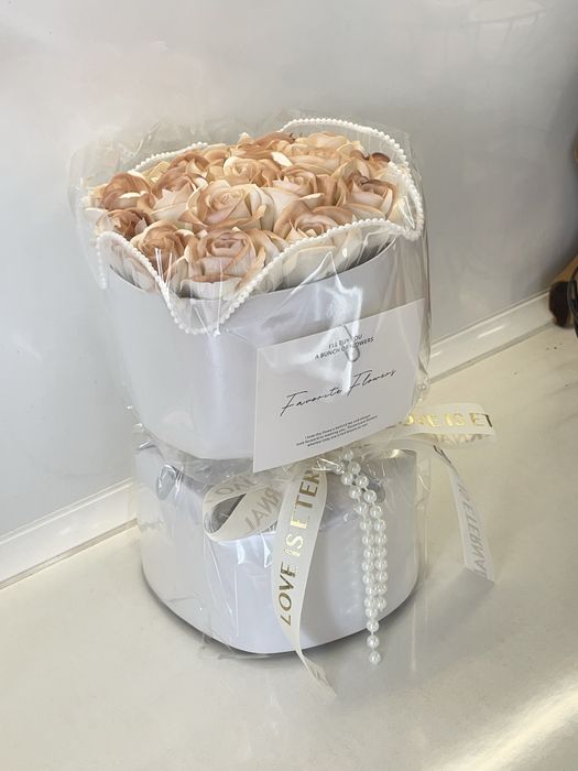 Вечен букет от рози