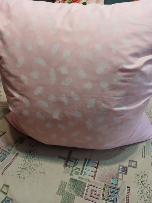 Продам подушку б/у