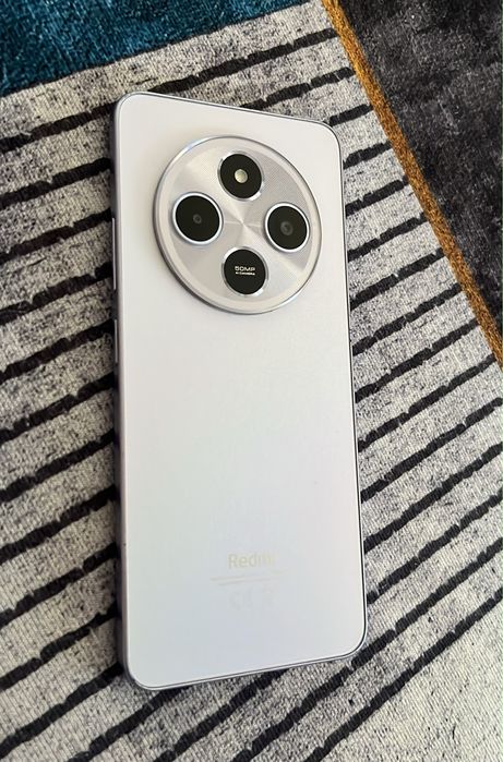 Продам Xiaomi Hyper OS