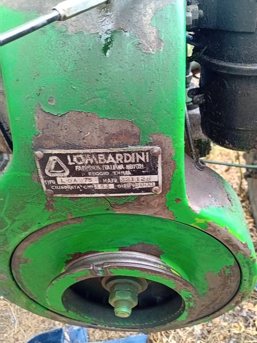 Vand motocoasa in stare foarte bună