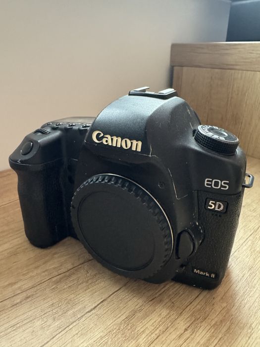 Canon 5D Mark II body