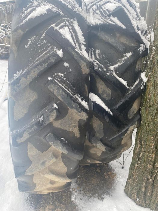 CAUCIUCURI tractor u650 la mina 2