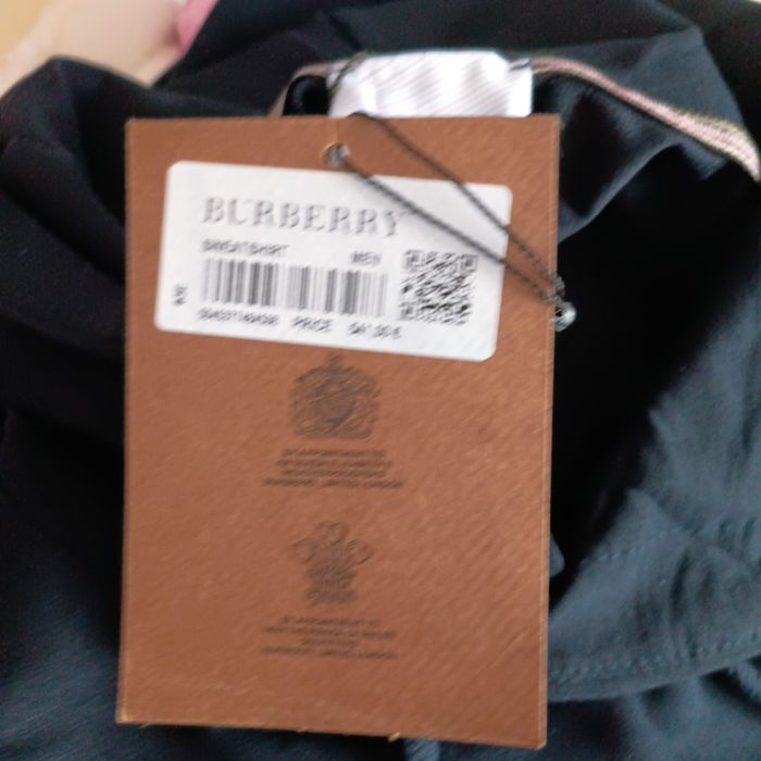 Нов суитчър Burberry