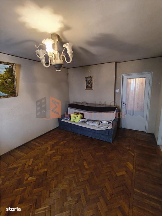 Apartament 3 camere cf1 decomandat zona Micro 3
