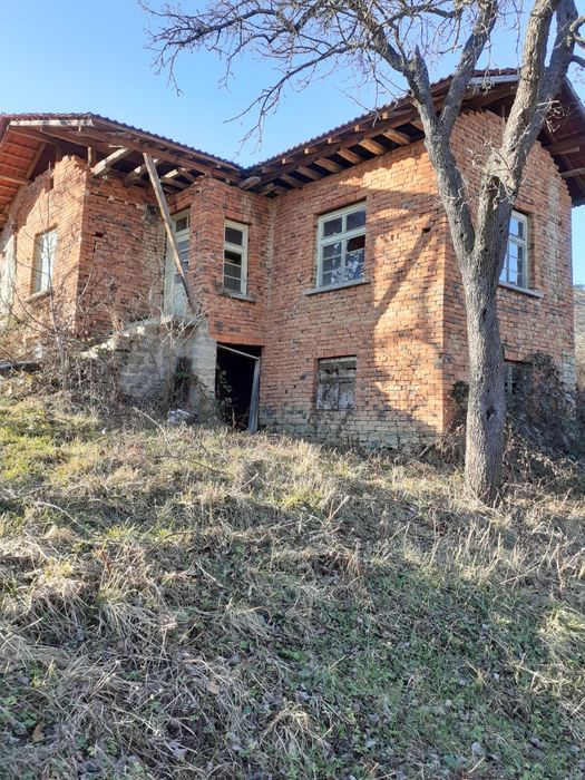 Продава се Къща в Априлци - 70 кв.м за 292 €/кв.м - Снимка #2