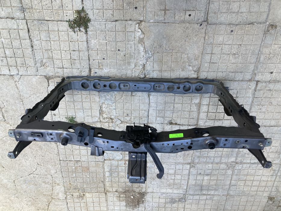 Маска/Очиларка за тойота версо/Toyota Verso 09-12г