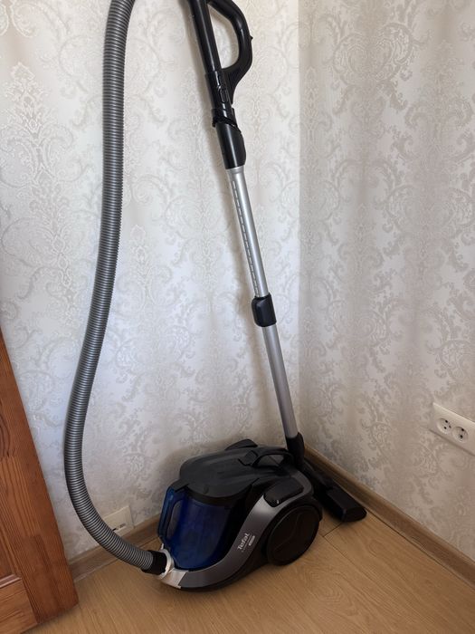 Продам Пылесос Tefal