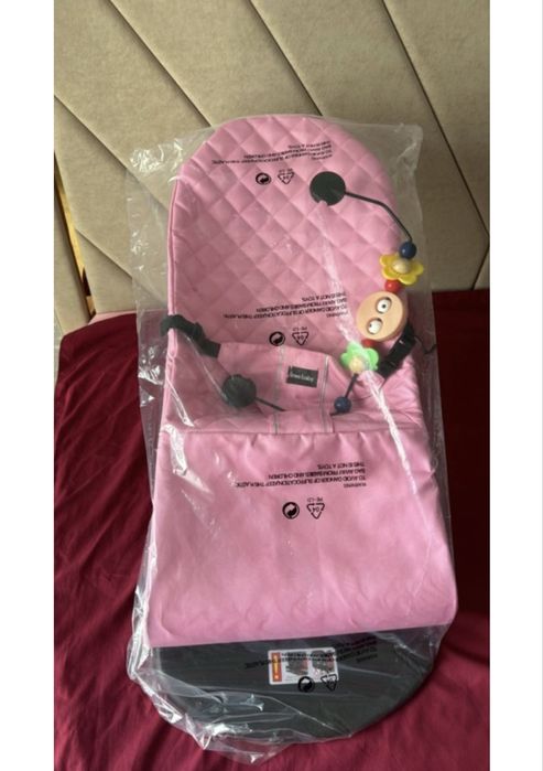 Продам новый шезлонг