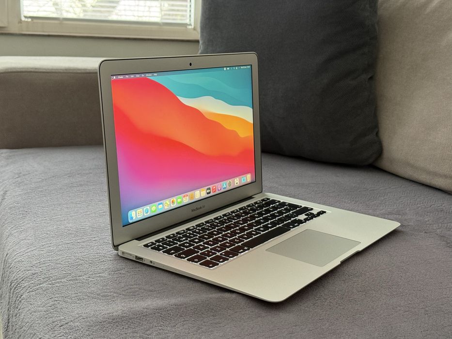 НОВ 13,3' Macbook Air 2017/Intel Core i5/8GB Ram/128GB SSD