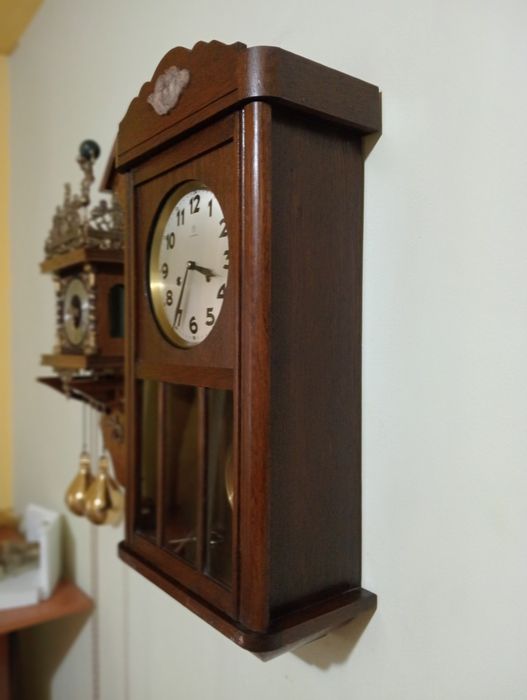 Ceas de perete cu pendul junghans