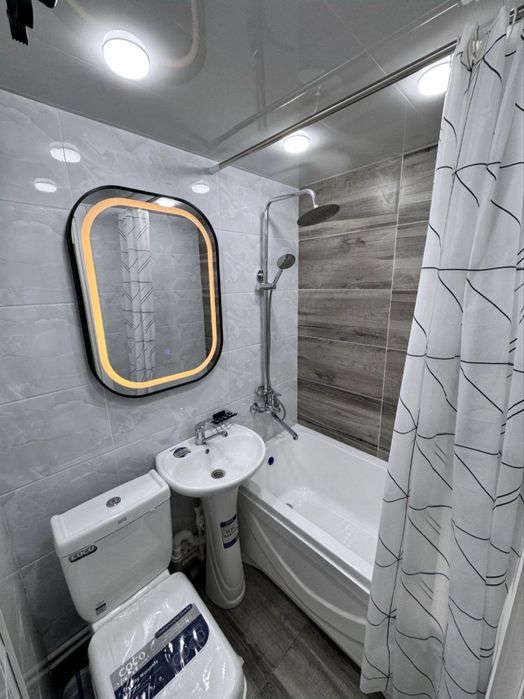 Каартира 1/2/5 Новомосковская 28м2