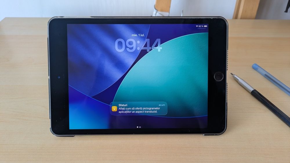 iPad mini generația 5