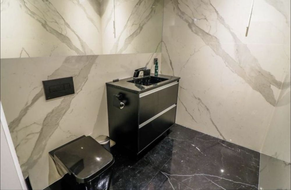 Дава се под наем Двустаен апартамент в София, Иван Вазов - 85 кв.м за 1097.01 € - Снимка #7