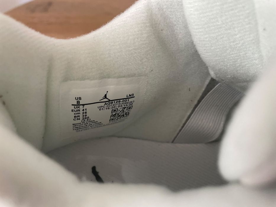 Incaltaminte NIKE Jordan retro 4 Frozen Moments nr 41 - 45
