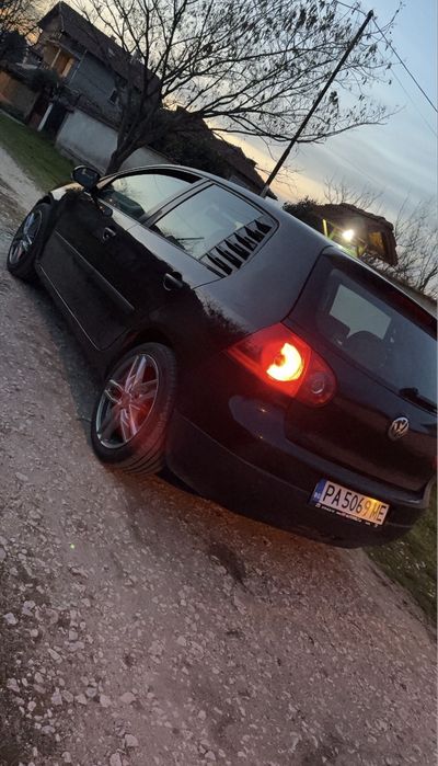 Volkswagen golf 5