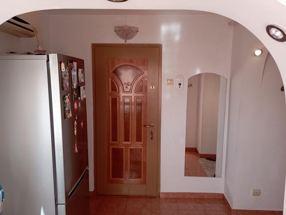 Inchiriez garsoniera ( proprietar)