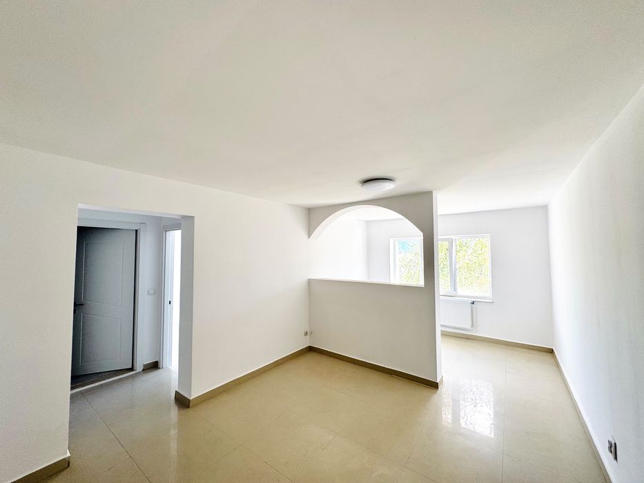 Vând apartament  2 camere