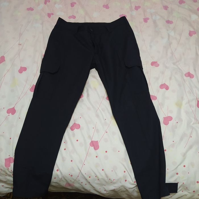 Pantaloni jandarmi