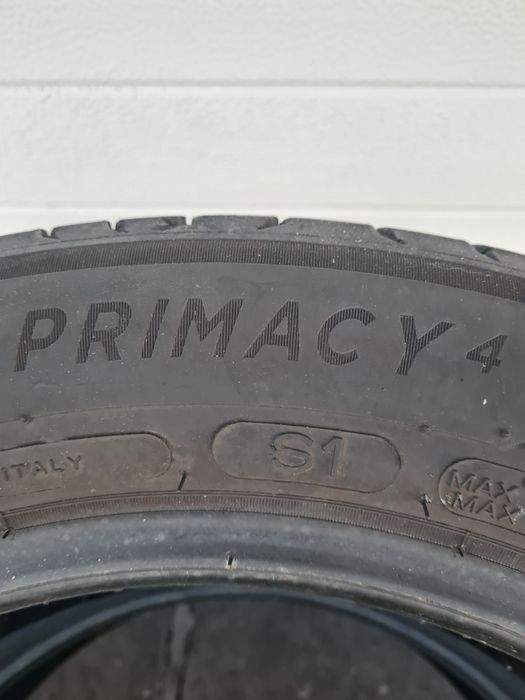 Летни гуми 2 броя MICHELIN Primacy4 165 65 R15 дот 1020