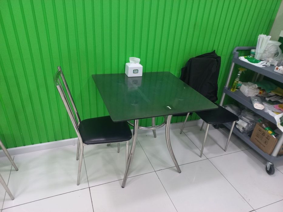 Стол стулчик сатылады