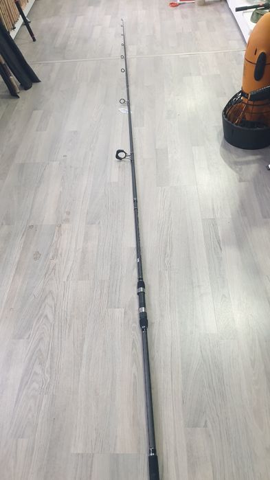 Въдица три части шаран 3.60м.4LBR карбон тънка бланка