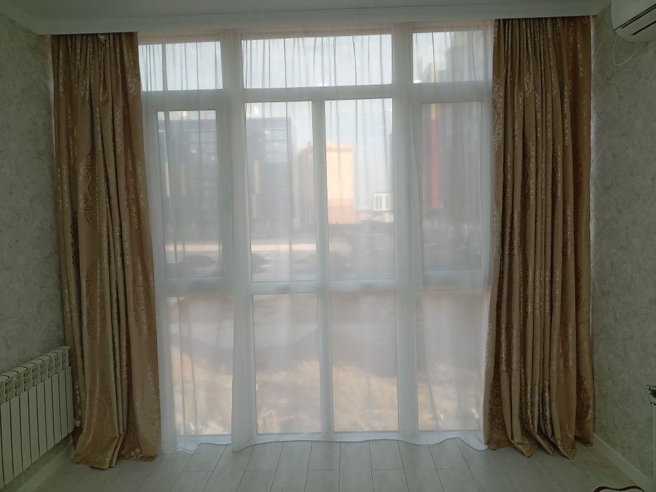 Продам Шторы в отличном состоянии