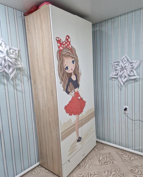 Продам детский шкаф и комод