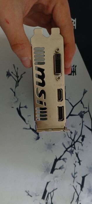 Видеокарта 1050ti