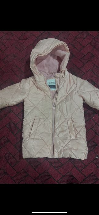 Куртка для девочек 3-5 лет с шарфом бонус шарф