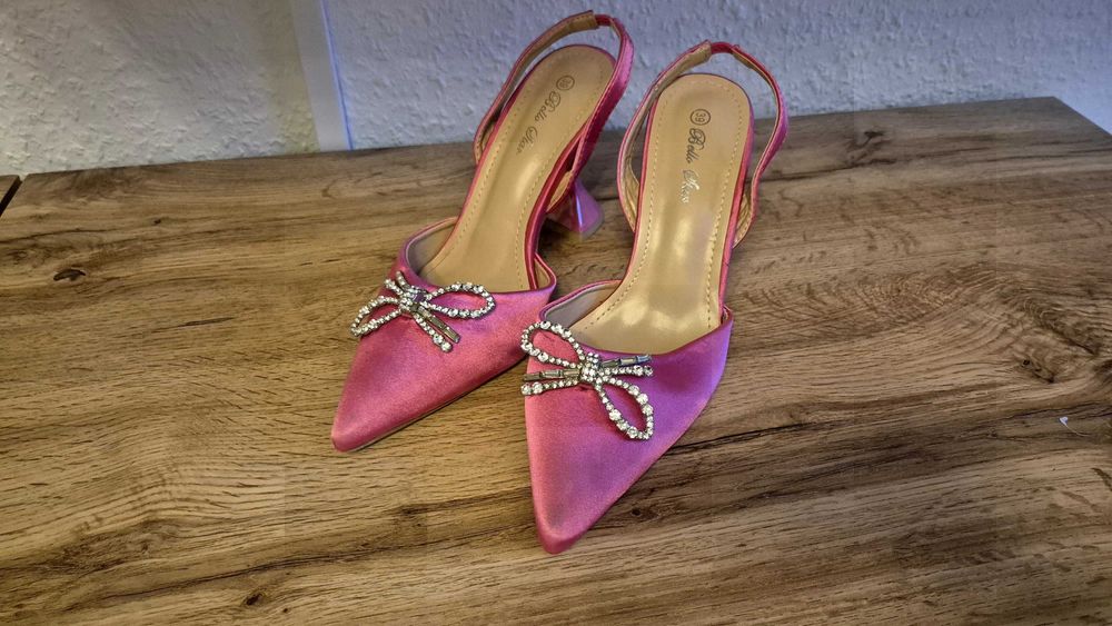 Обувки с ток- 39номер