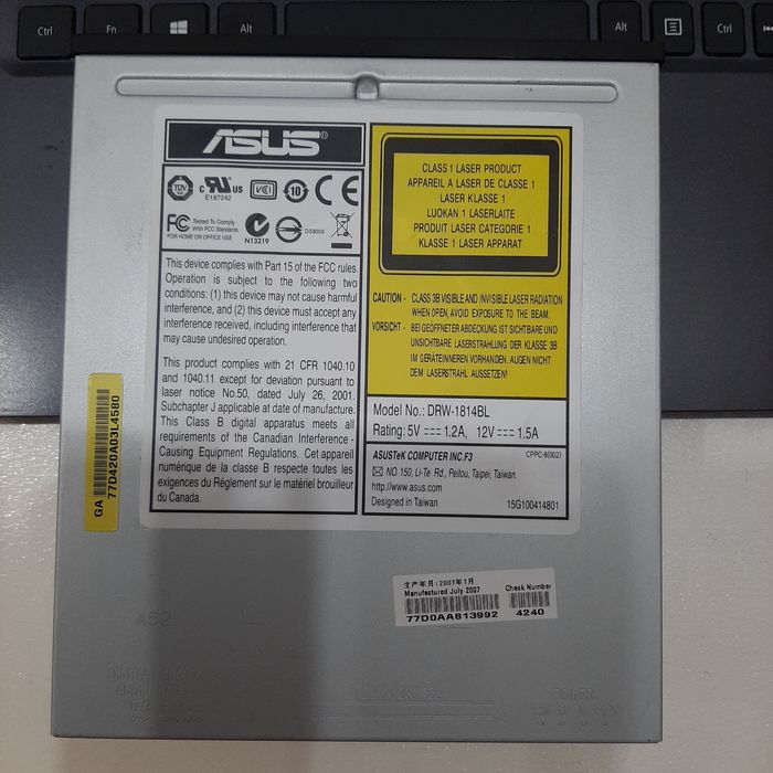 Оптический привод ASUS DRW-1814BL.