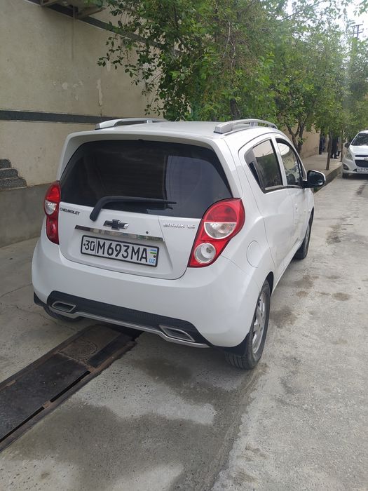 Barter bor yili eskirok damasga
