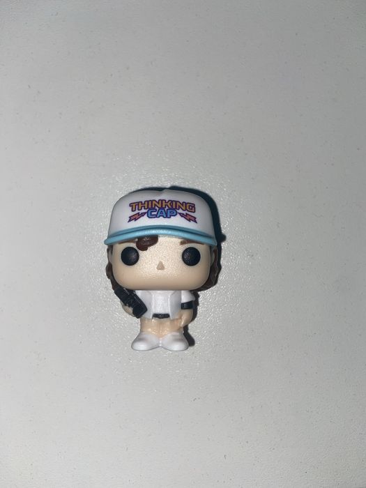 продам дастина,город сатпав