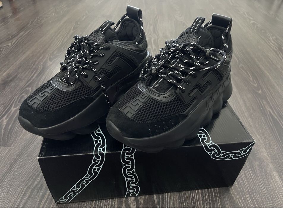 Versace Chain Reaction