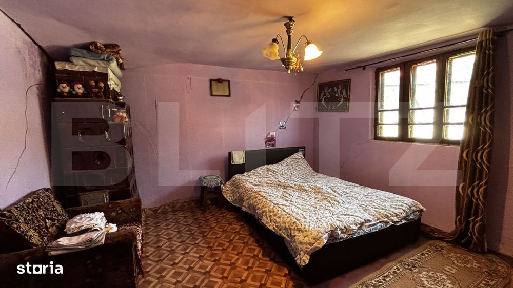 Casa individuala, 62 mp, teren 1.427 mp, comuna Plesoi