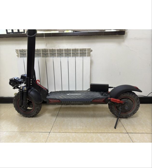 Продам самокат Freeboy