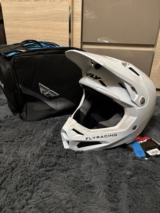 Casca Fly Racing Formula Carbon(omologata)Full face downhill/motocross