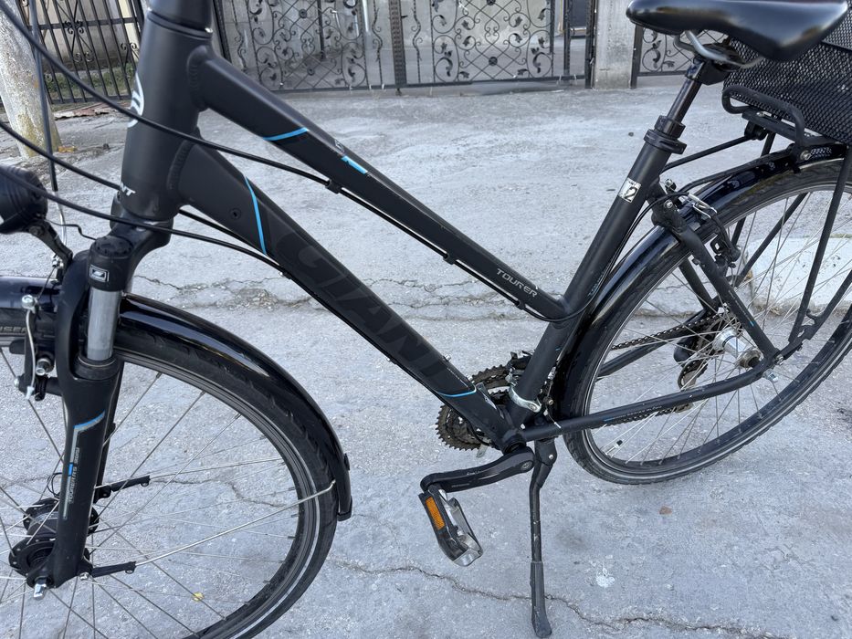 Giant Tourer 28" градски велосипед