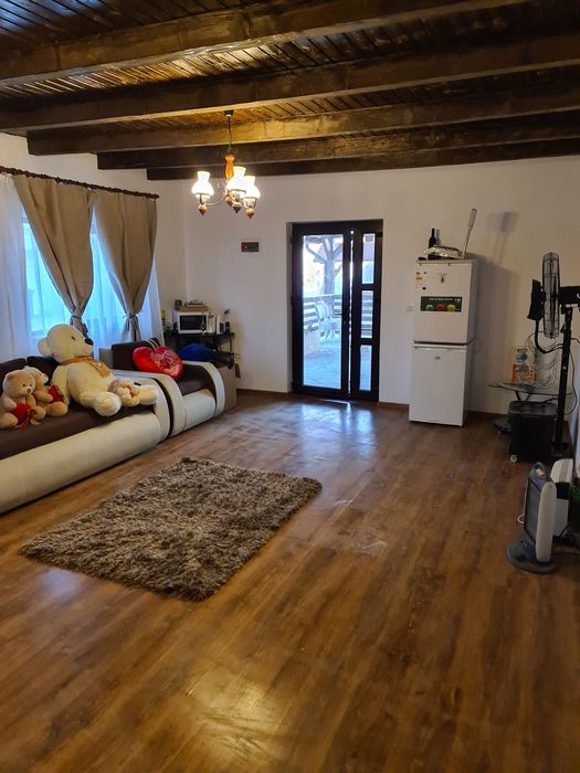 De vânzare Calugareni-Branistari