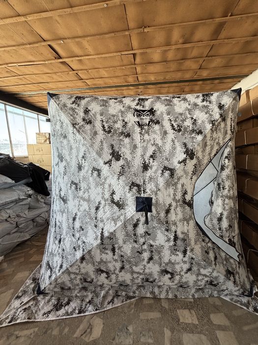 Палатка зимнняя трех слойная.