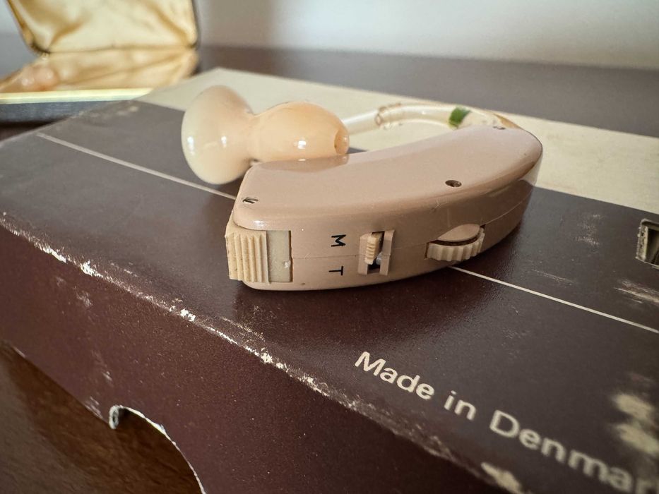 Висок клас слухов апарат Widex F6+T с 4 настройки за нивото на слуха