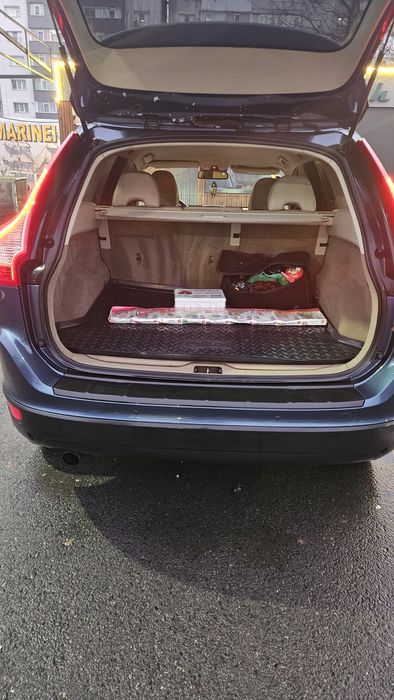 Vand Volvo XC 60, an 2009, 2.4 diesel