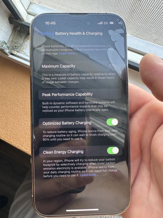 Iphone 14 pro GOLD в гаранция