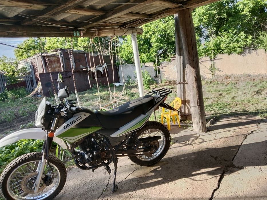 Мотоцикл Racer Panther 250