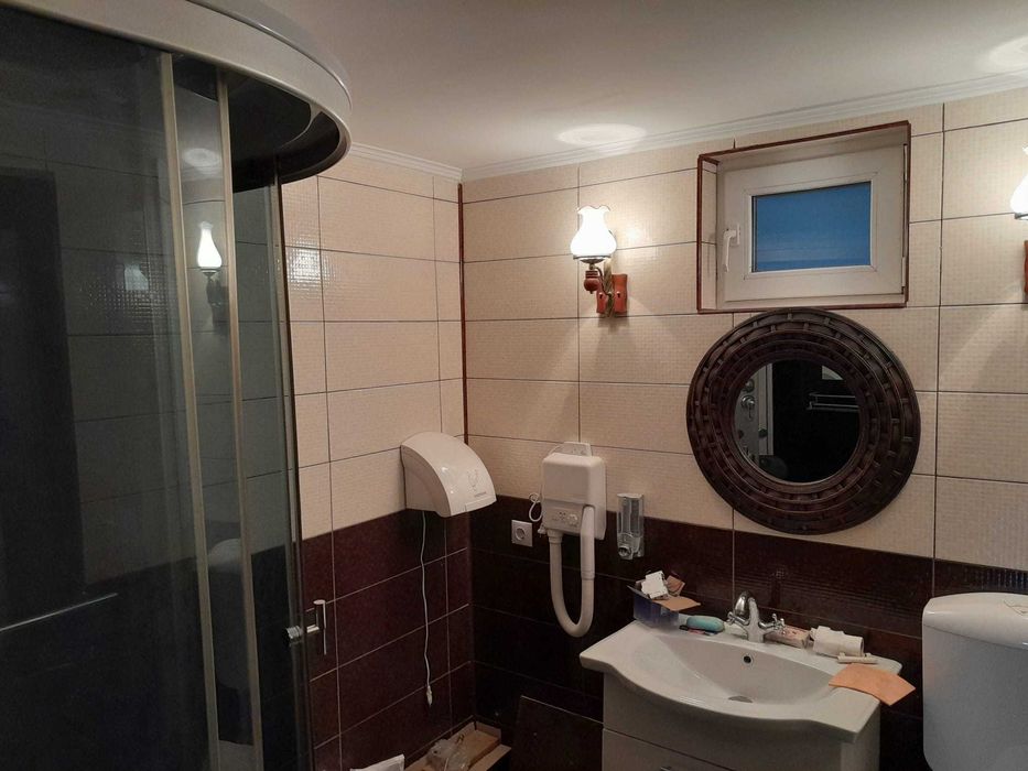 Casa de vacanta/locuinta permanenta direct proprietar linga Pucioasa